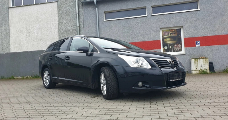 Toyota Avensis cena 23999 przebieg: 269989, rok produkcji 2009 z Elbląg małe 781